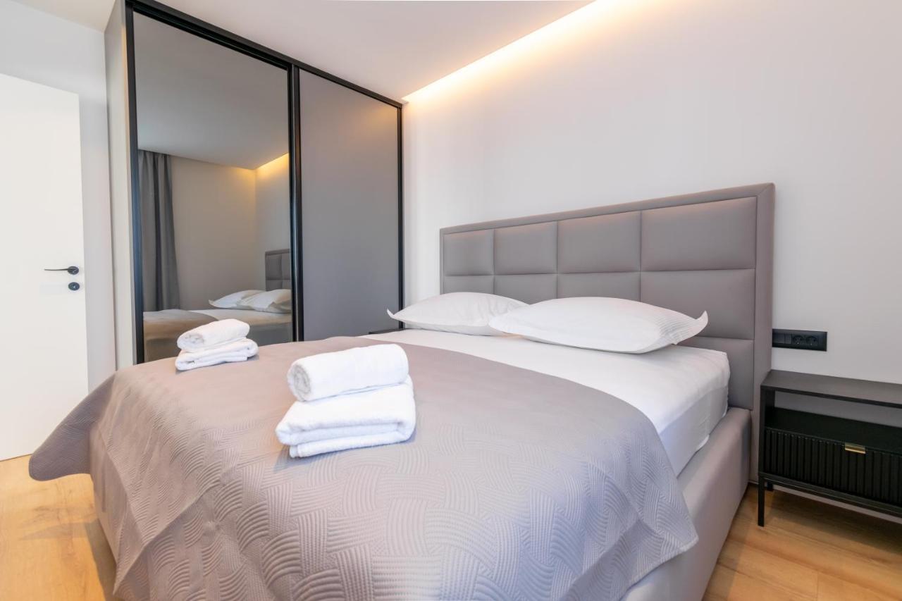 Apartmani Pino Baška Voda Exteriér fotografie