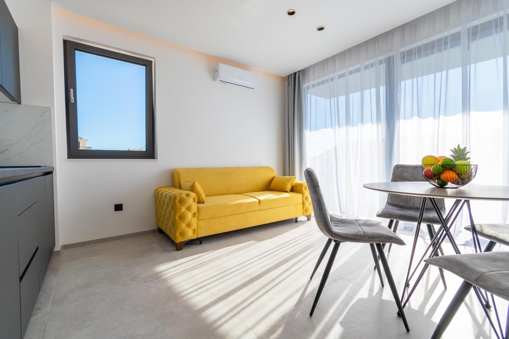 Apartmani Pino Baška Voda Pokoj fotografie